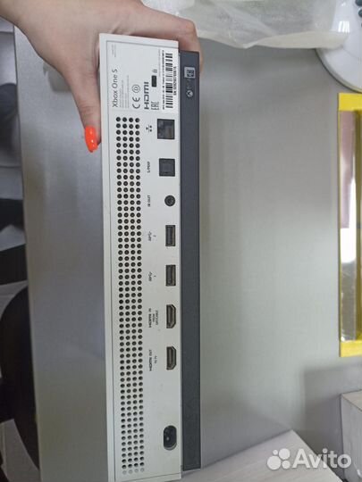 Приставка xbox ONE S 1 тб