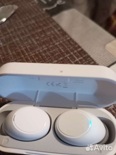 Беспроводные наушники новые