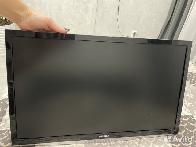 Телевизор Toshiba 23 с поворотным кронштейном купить в Санкт-Петербурге ...