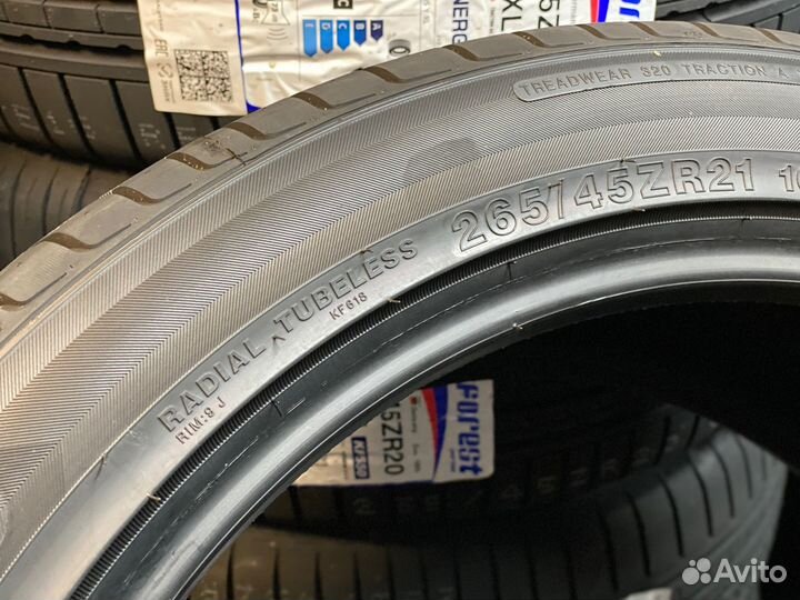 Kinforest KF550-UHP 265/45 R21 104Y