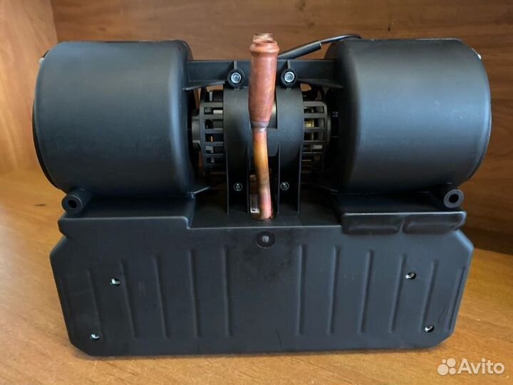 Отопитель в сборе пластиковый корпус три скорости