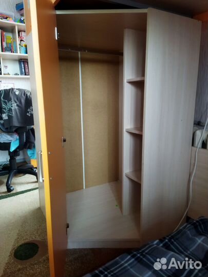 Детский шкаф для одежды бу