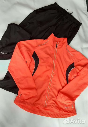 Костюм спортивный женский