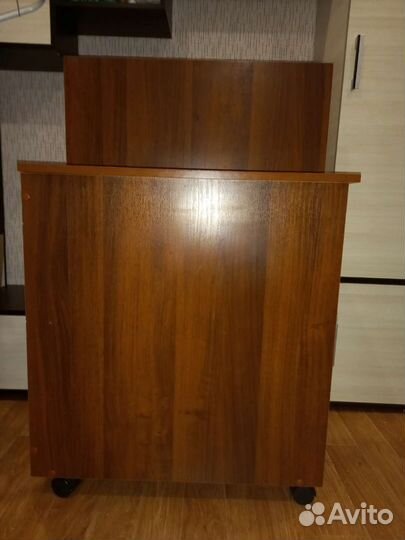 Тумба выкатная