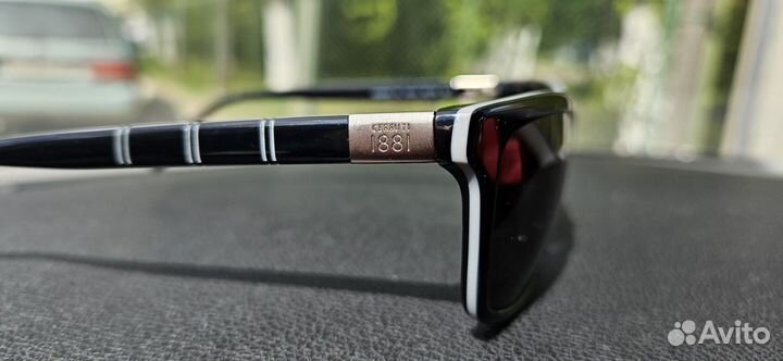 Солнцезащитные очки Cerruti 1881 (Италия)