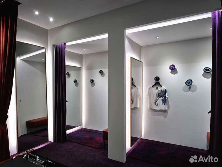 Зеркало настенное