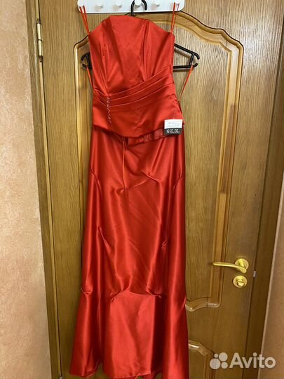 Вечерний костюм