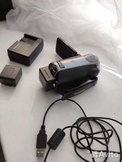 Цифровая видеокамера panasonic