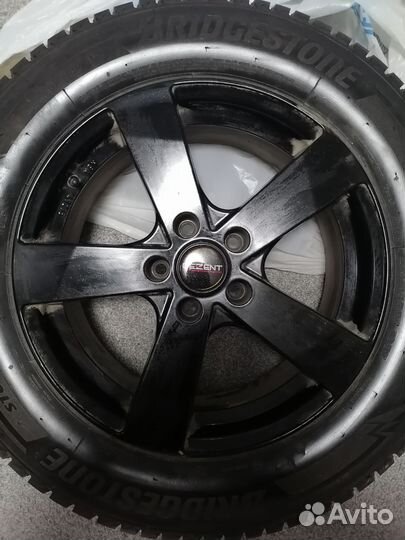 Bridgestone Blizzak DM-V3 R17