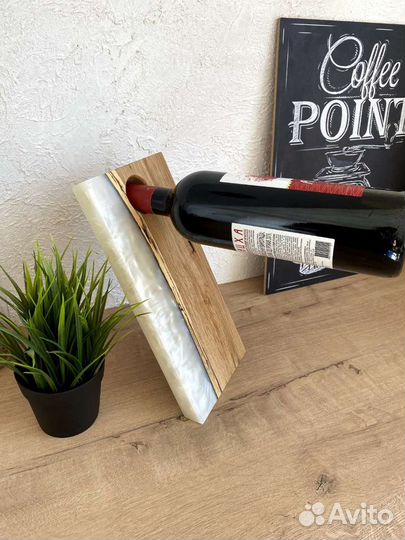 Антигравитационная подставка для вина