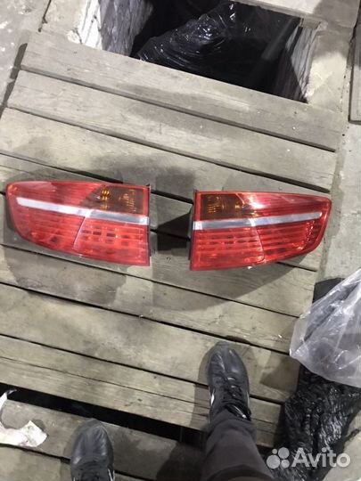 Задние стопы BMW X6