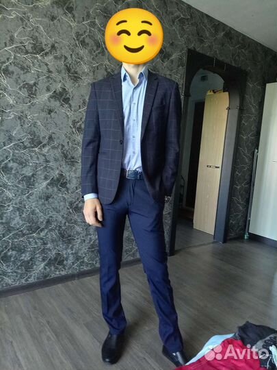 Костюм мужской