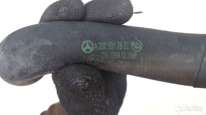 Патрубок охлаждения Mercedes CLK W208, 2002