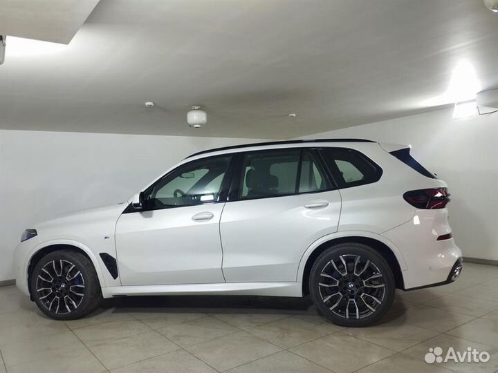 BMW X5 3.0 AT, 2023