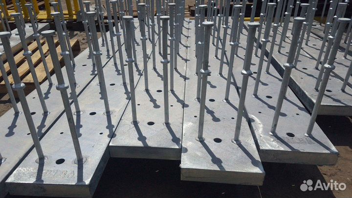 Закладная пластина 300х300х8