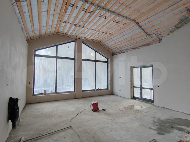 Дом 111 м² на участке 7 сот.