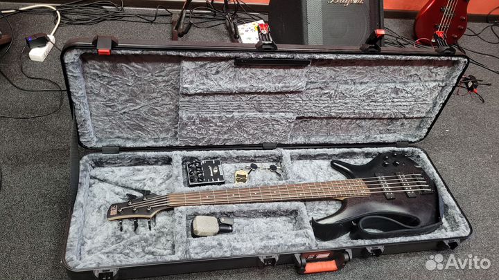 Бас-гитара ibanez SR305EB-WK