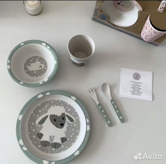 Набор столовой детской посуды новый Германия