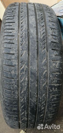 Nexen Roadian 581 235/55 R19 101H