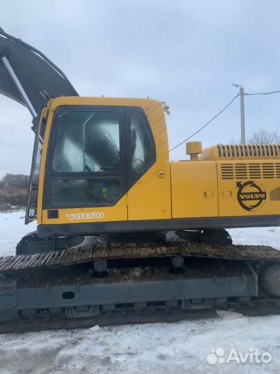 Гусеничный экскаватор Volvo EC290, 2007