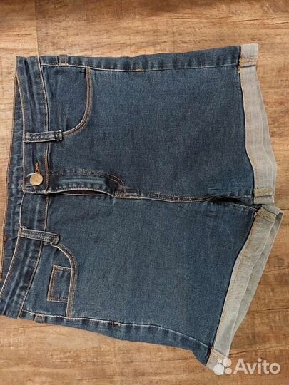 Шорты джинсовые