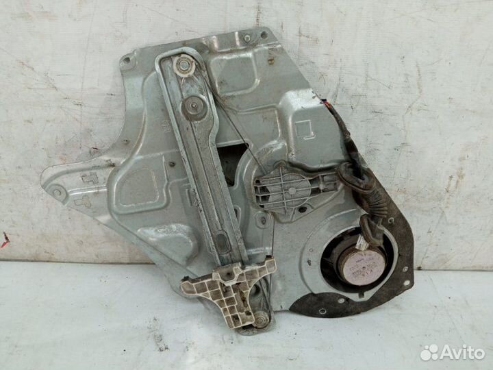 Стеклоподъемник задний правый Kia Sportage 3