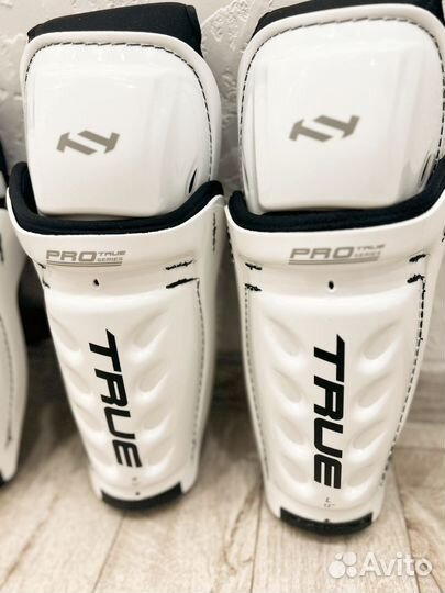 Щитки хоккейные True PRO JR 11,12, новые