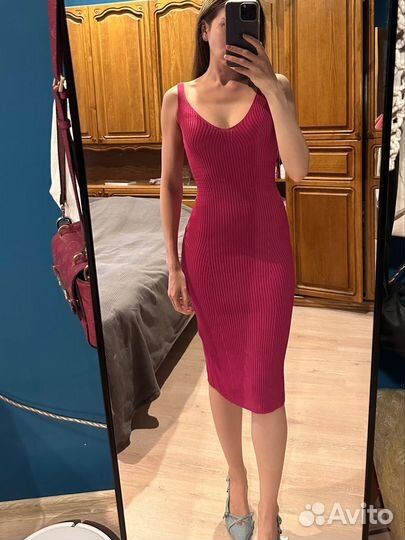 Платье Guess трикотажное