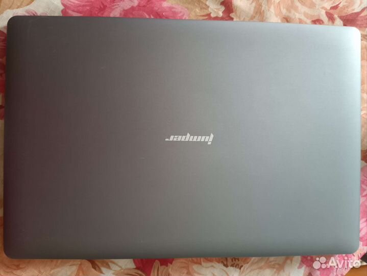 Ноутбук Jumper Ezbook X3