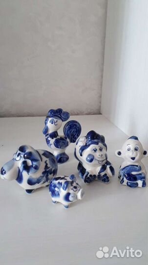 Фарфоровые фигурки, набор