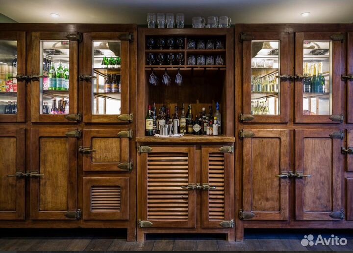 Реставрация и выкуп старинной деревянной мебели