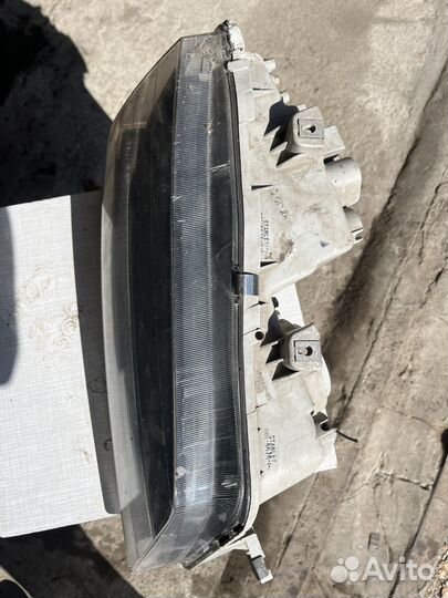 Правая фара honda accord