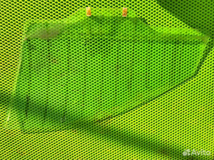 Стекло передней правой двери Chery Fora A21