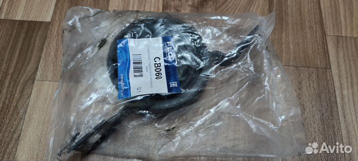 Запчасти на Рено Дастер