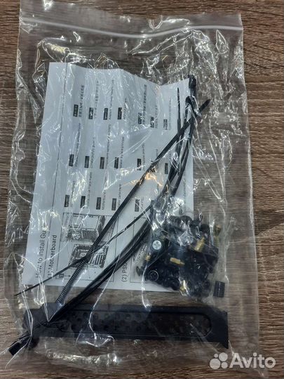 Комплект для корпуса. Болты для корпуса, хомуты