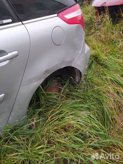 Левое заднее крыло ситроен с4 пикассо серое