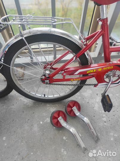 Велосипед Лëва 20