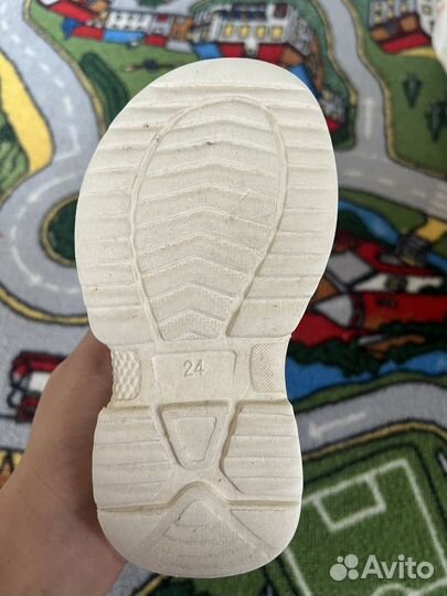 Сандали детские