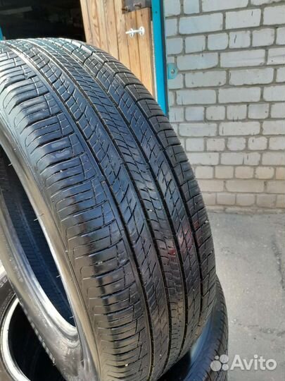 Hankook Dynapro HP2 RA33 235/65 R17