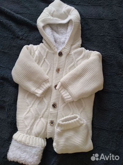 Детский комбинезон теплый вязаный