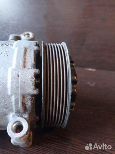 Компрессор кондиционера Mercedes C230 271