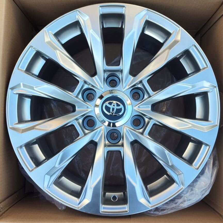 Литые диски Toyota 8×R18 6×139.7