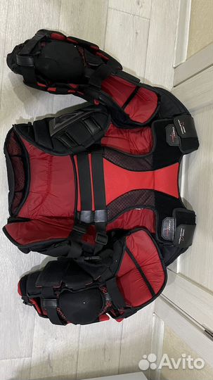 Вратарский нагрудник