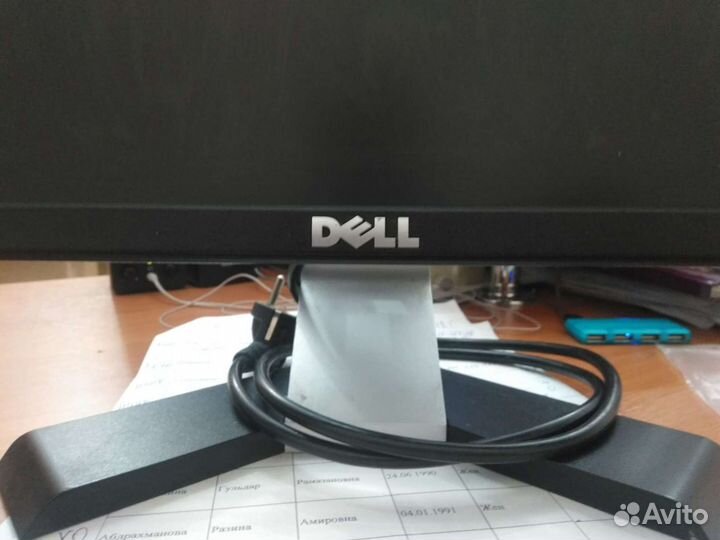 Монитор Dell 17
