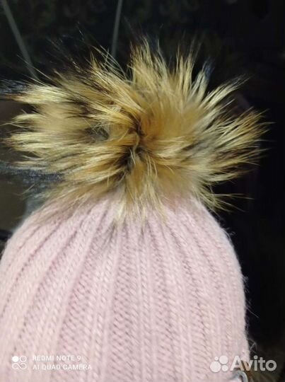 Шапка зимняя с натуральным помпоном