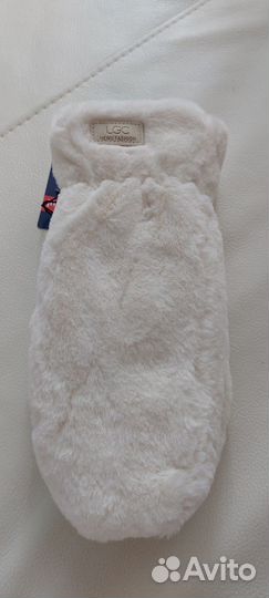 Варежки из экомеха Ugg