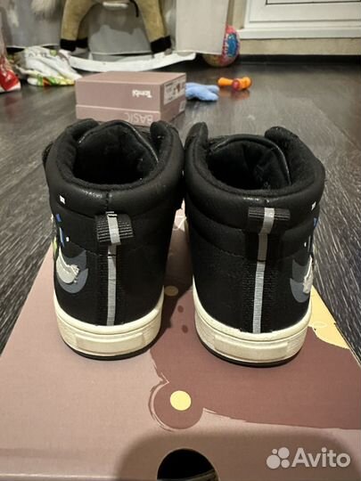 Димесезонные ботинки Tombi 21