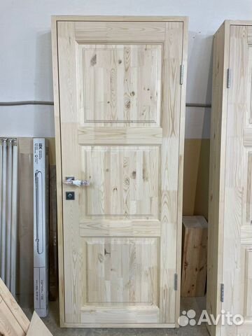 Двери деревянные из массива (сосна)