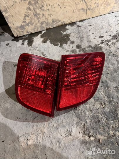 Задние противотуманые фары ленд крузер 200