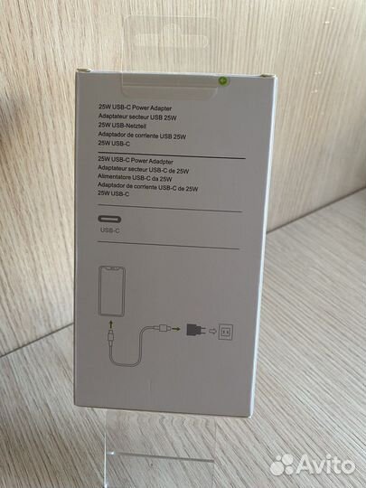 Зарядка на iPhone 20w (новое, гарантия 14 дней)